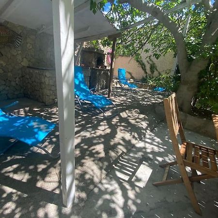 A L'Ombre Du Figuier ! Maisonnette Jardin / Parking / Proche Mer Frontignan Exterior photo